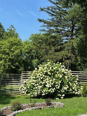 1009 Danforth Street, Alton, IL 62002