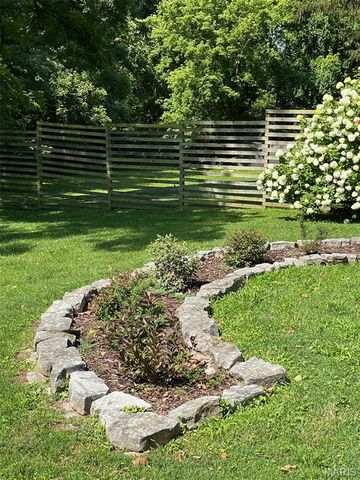 1009 Danforth Street, Alton, IL 62002