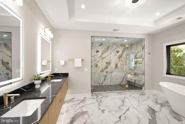6329 HALSEY RD, Mclean, VA 22101