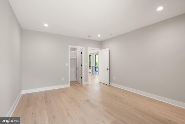 6329 HALSEY RD, Mclean, VA 22101