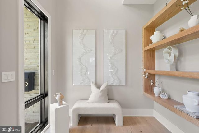 6329 HALSEY RD, Mclean, VA 22101