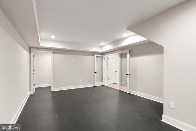 6329 HALSEY RD, Mclean, VA 22101