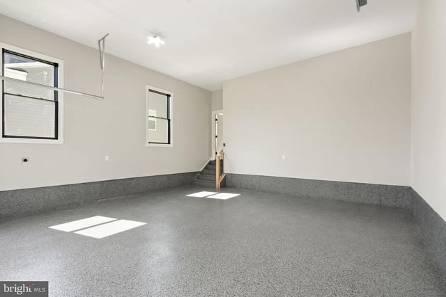 6329 HALSEY RD, Mclean, VA 22101