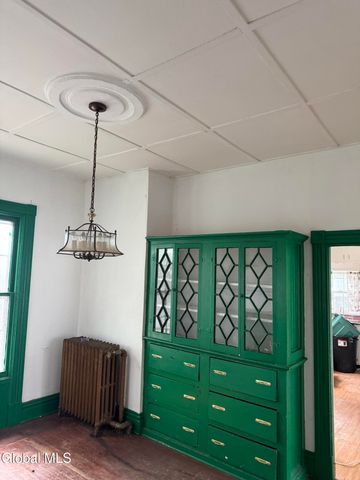 301 5th Avenue, Troy, NY 12182