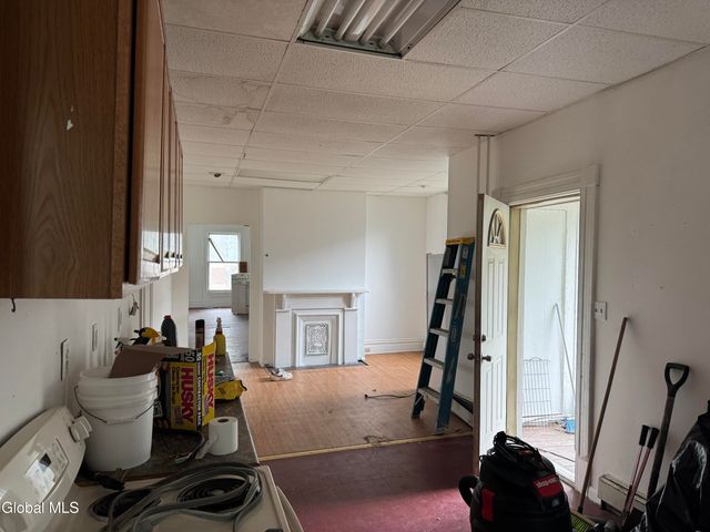 301 5th Avenue, Troy, NY 12182