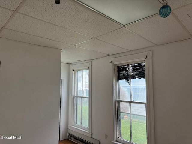 301 5th Avenue, Troy, NY 12182