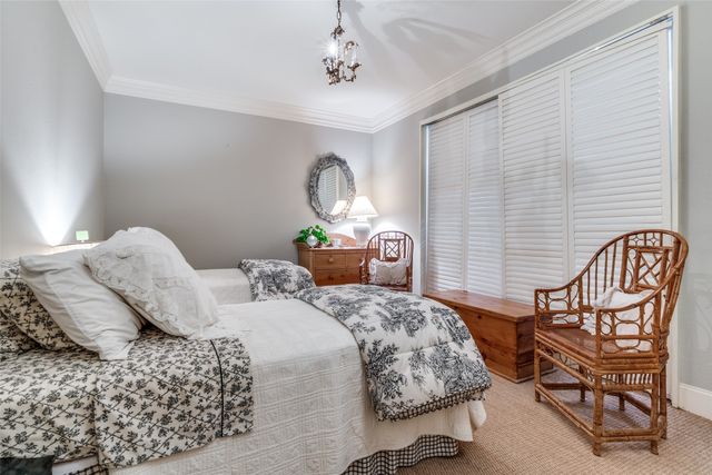 6332 Bandera Avenue A, Dallas, TX 75225