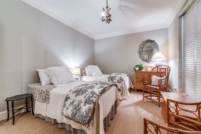 6332 Bandera Avenue A, Dallas, TX 75225