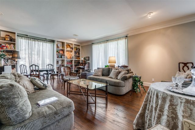 6332 Bandera Avenue A, Dallas, TX 75225