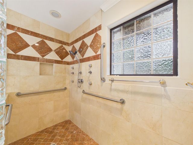 814 James Street, Deer Park, TX 77536