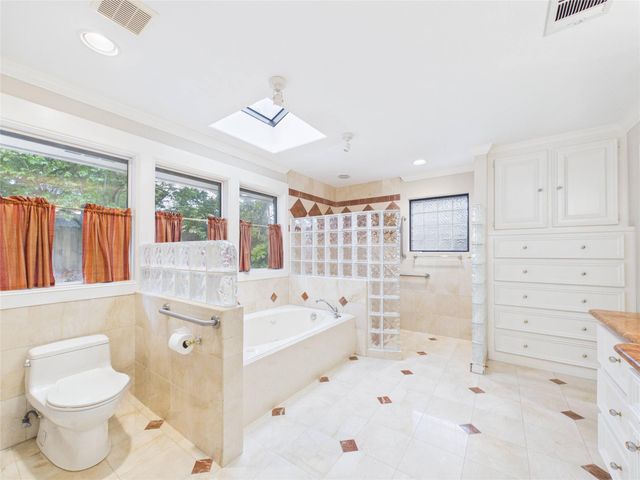 814 James Street, Deer Park, TX 77536