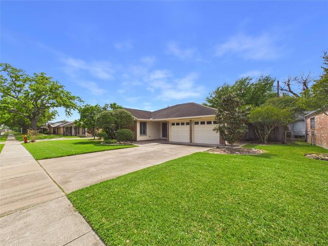 814 James Street, Deer Park, TX 77536