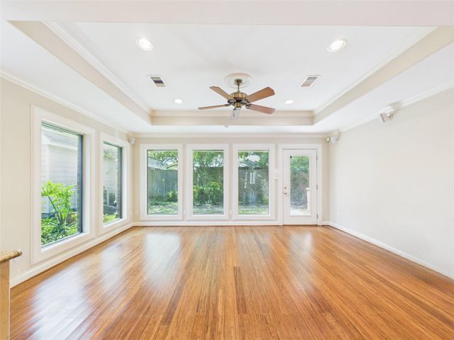 814 James Street, Deer Park, TX 77536