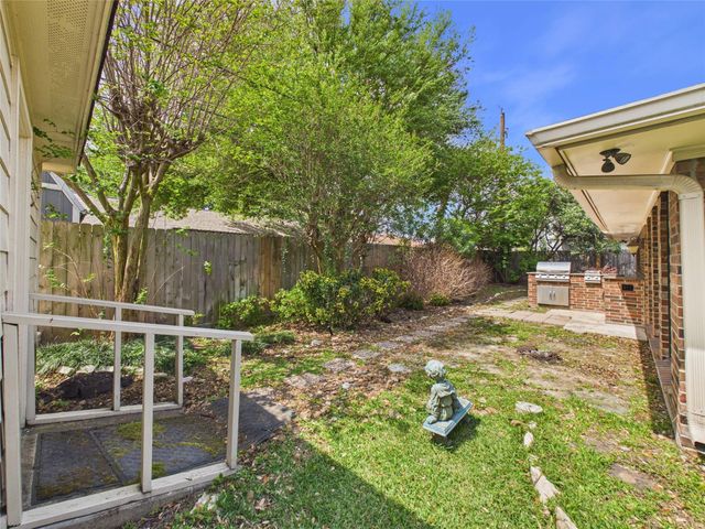 814 James Street, Deer Park, TX 77536