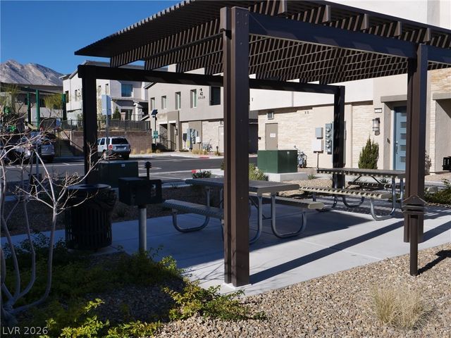 600 North Carriage Hill Dr 1130, Las Vegas, NV 89138