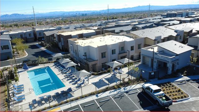 600 North Carriage Hill Dr 1130, Las Vegas, NV 89138