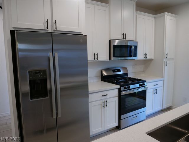 600 North Carriage Hill Dr 1130, Las Vegas, NV 89138