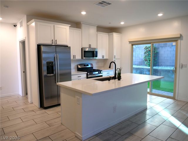 600 North Carriage Hill Dr 1130, Las Vegas, NV 89138