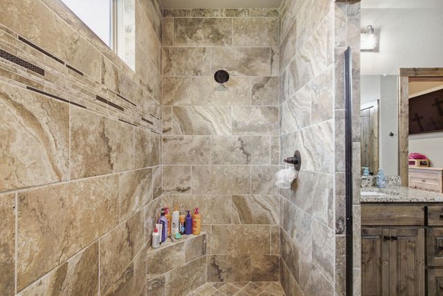 133 Kingston Lane, Weatherford, TX 76087