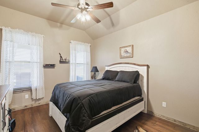 133 Kingston Lane, Weatherford, TX 76087