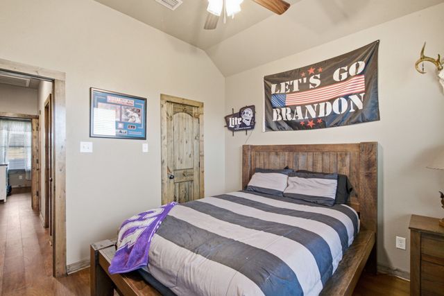 133 Kingston Lane, Weatherford, TX 76087