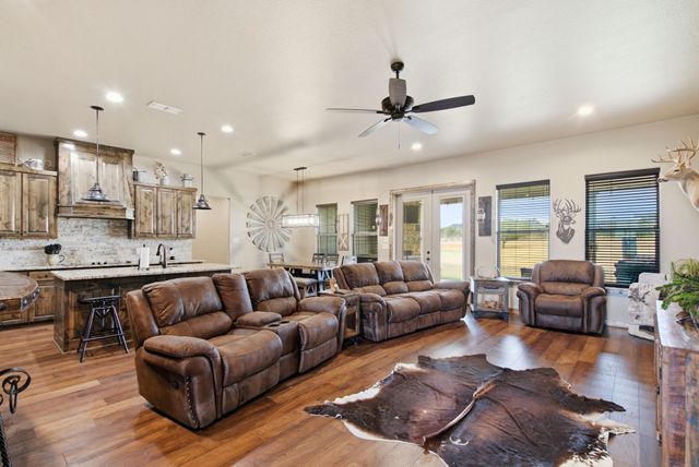 133 Kingston Lane, Weatherford, TX 76087