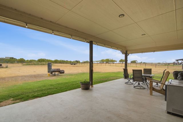 133 Kingston Lane, Weatherford, TX 76087
