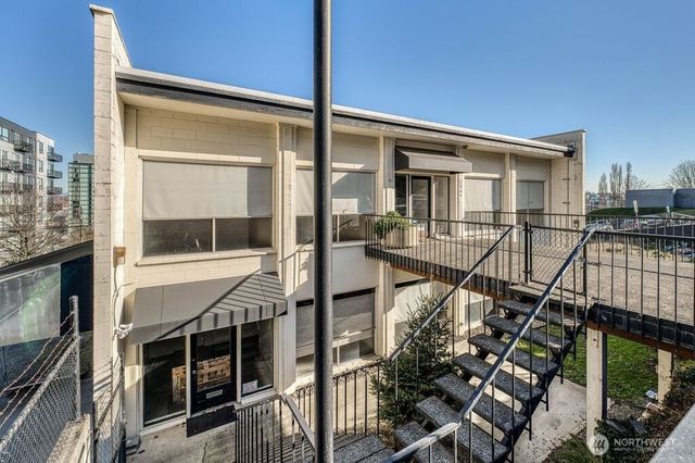 1545 Tacoma Avenue S, Tacoma, WA 98402