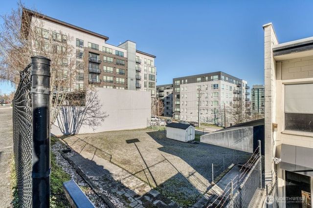 1545 Tacoma Avenue S, Tacoma, WA 98402