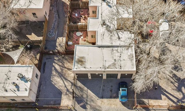 2307 New York Avenue SW, Albuquerque, NM 87104