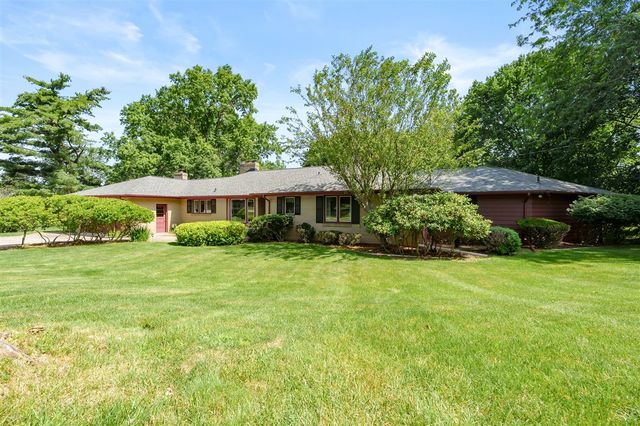 5017 Merryview Drive, Portage, MI 49024