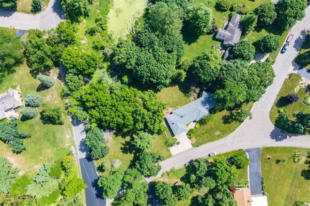 5017 Merryview Drive, Portage, MI 49024