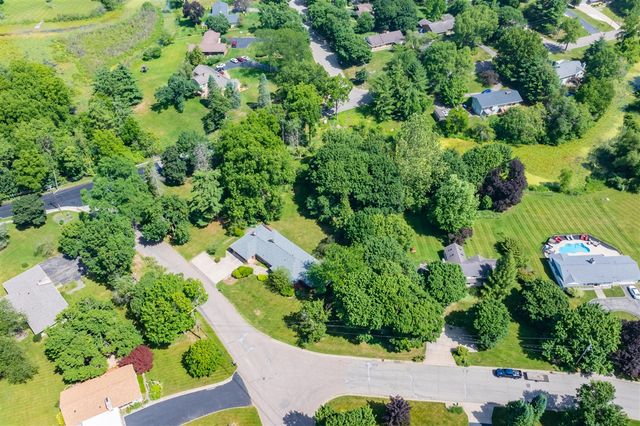 5017 Merryview Drive, Portage, MI 49024