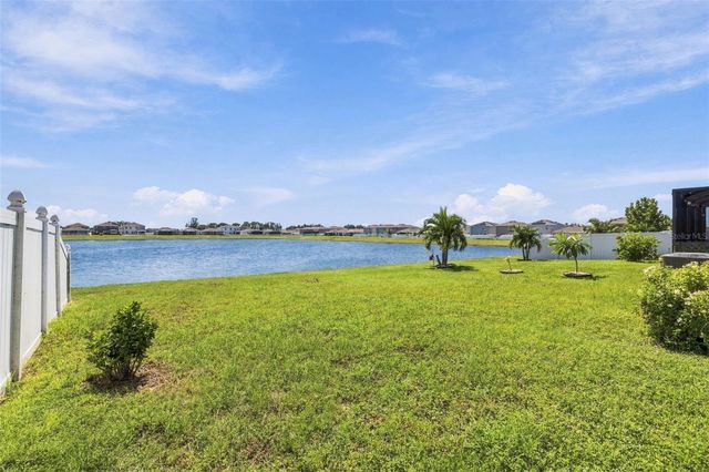 1172 7TH AVENUE NW, Ruskin, FL 33570
