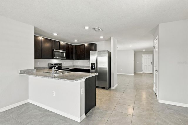 1172 7TH AVENUE NW, Ruskin, FL 33570