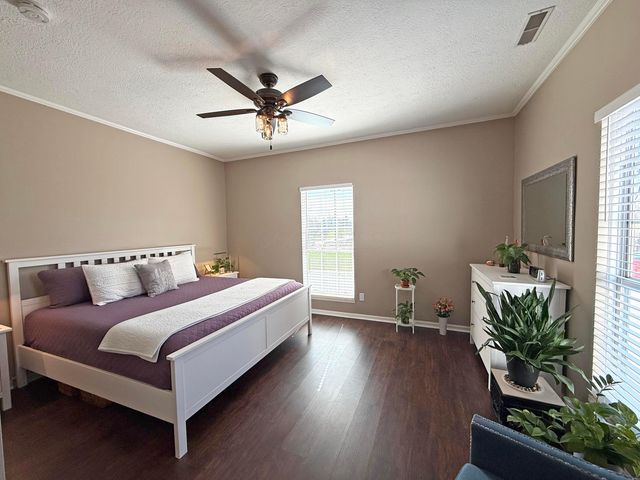 2480 Swan Drive, Grove City, OH 43123