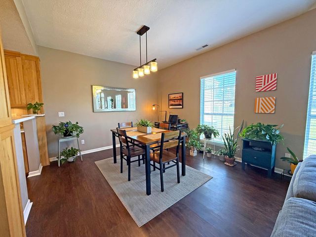 2480 Swan Drive, Grove City, OH 43123