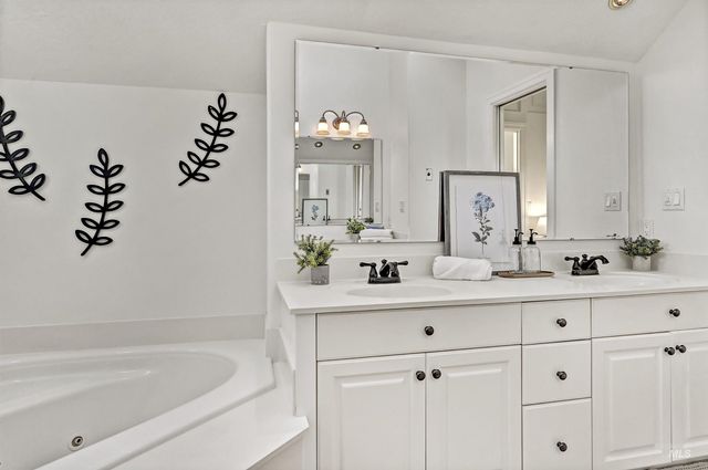 2798 N Cliffview Pl, Boise, ID 83702