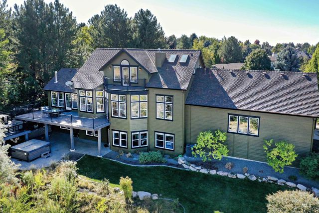 2798 N Cliffview Pl, Boise, ID 83702