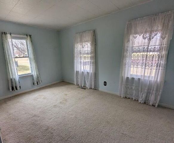 216 Miller Drive, Albion, MI 49224