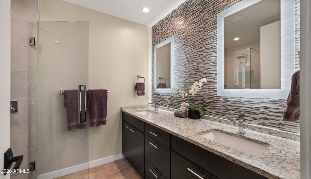 Image 30 of property listing at 6525 E CAVE CREEK Road 21, Cave Creek, AZ 85331