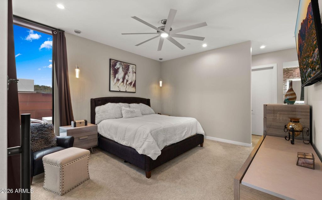 Image 32 of property listing at 6525 E CAVE CREEK Road 21, Cave Creek, AZ 85331