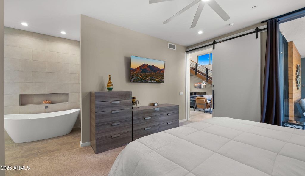 Image 34 of property listing at 6525 E CAVE CREEK Road 21, Cave Creek, AZ 85331