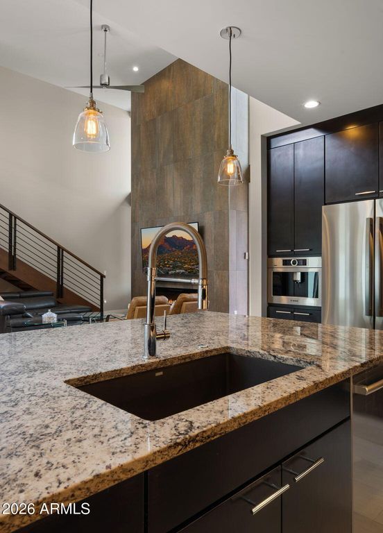 Image 9 of property listing at 6525 E CAVE CREEK Road 21, Cave Creek, AZ 85331
