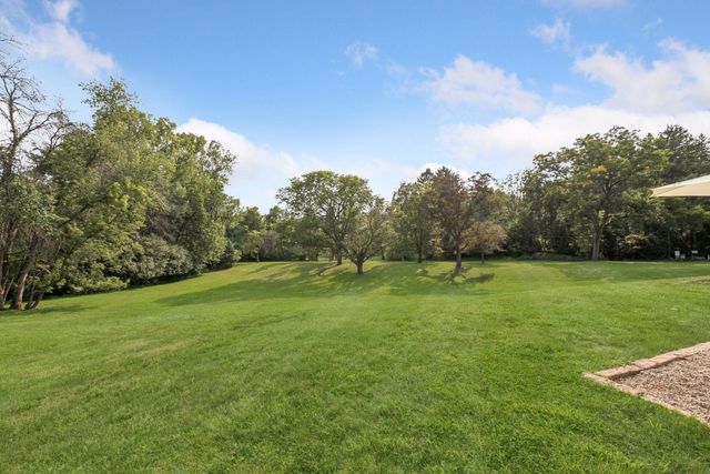 15803 Holdridge Road E, Wayzata, MN 55391