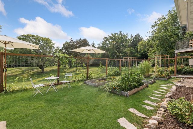 15803 Holdridge Road E, Wayzata, MN 55391