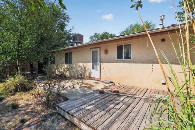 820 S McCoy Dr, Pueblo West, CO 81007