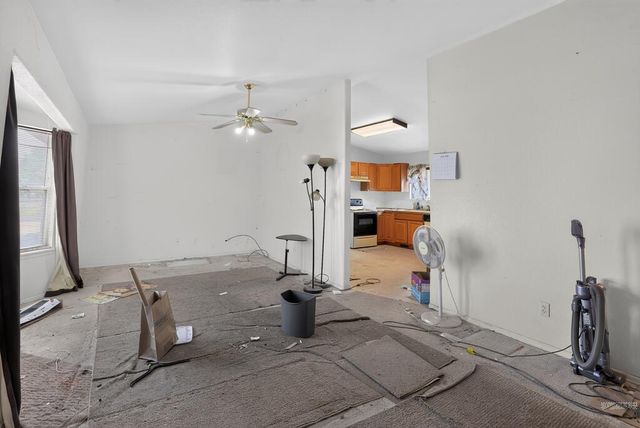 820 S McCoy Dr, Pueblo West, CO 81007