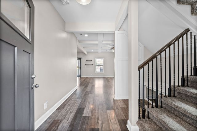 105 Lucerne Ln, Clarksville, TN 37040