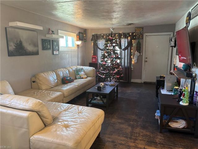 103 Swain AVE, Chesapeake, VA 23323